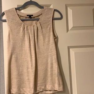 Sleeveless top